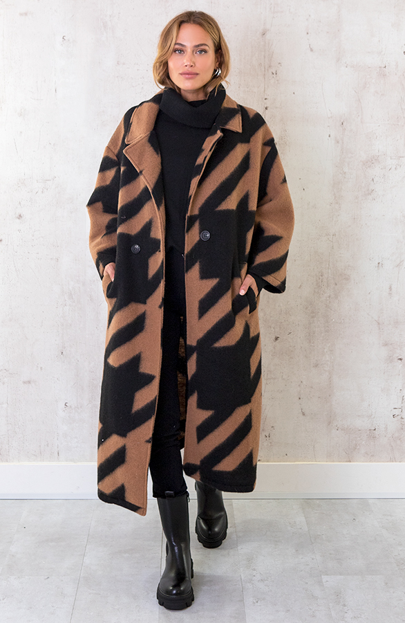 Oversized-Woven-Coat-Long-Camel-4