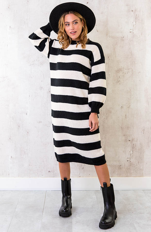 Oversized-Strepen-Jurk-Zwart-1