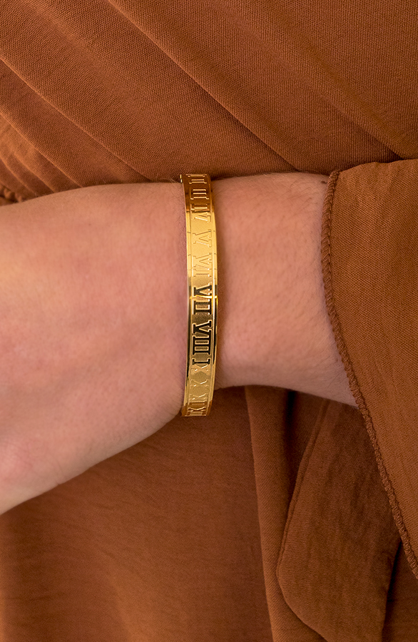 Recharge yourself armband goud main image 0