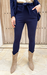 The Musthaves Strik Broek Basic Marineblauw