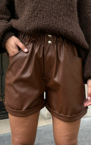 The Musthaves Leather Short Choco