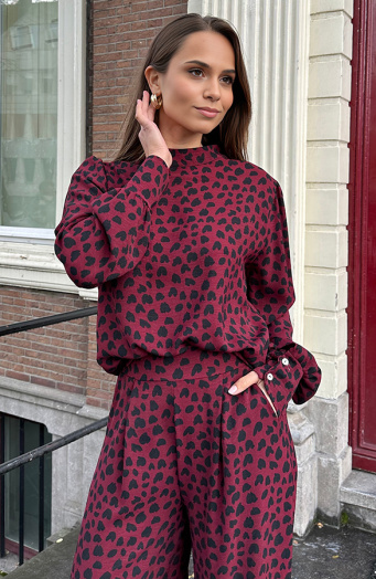 Mila Blouse Long Sleeve Cheetah Burgundy