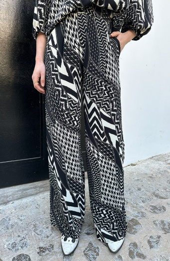 Mila Pantalon Abstract Print Petite