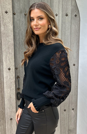 Lace Sleeve Soft Trui Zwart