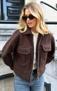 The Musthaves Boucle Jacket Met Rits Choco