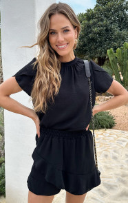 The Musthaves Liv Col Top Zwart