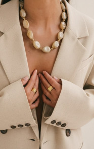 The Musthaves Marble Ketting Beige