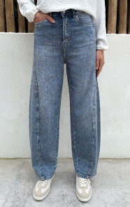 The Musthaves Glitter Stone Barrel Jeans