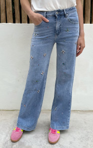 The Musthaves Statement Jeans Met Strass Flower
