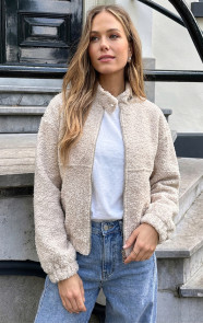 The Musthaves Boucle Bomber Coat Met Rits Beige